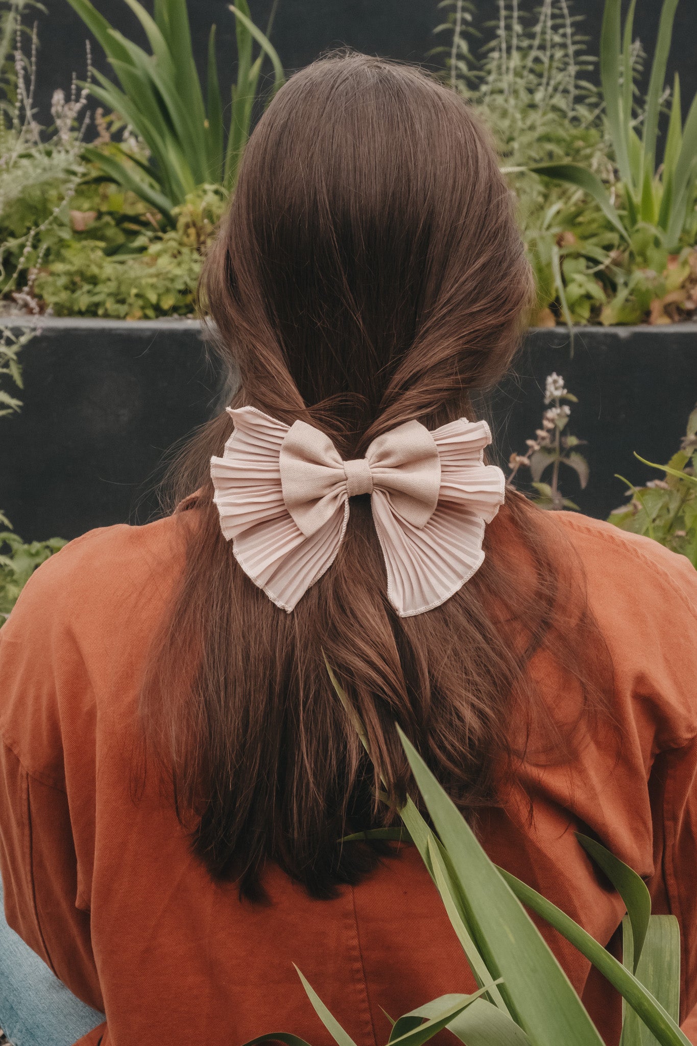 Rosewood Aura Bow Hair Barrette