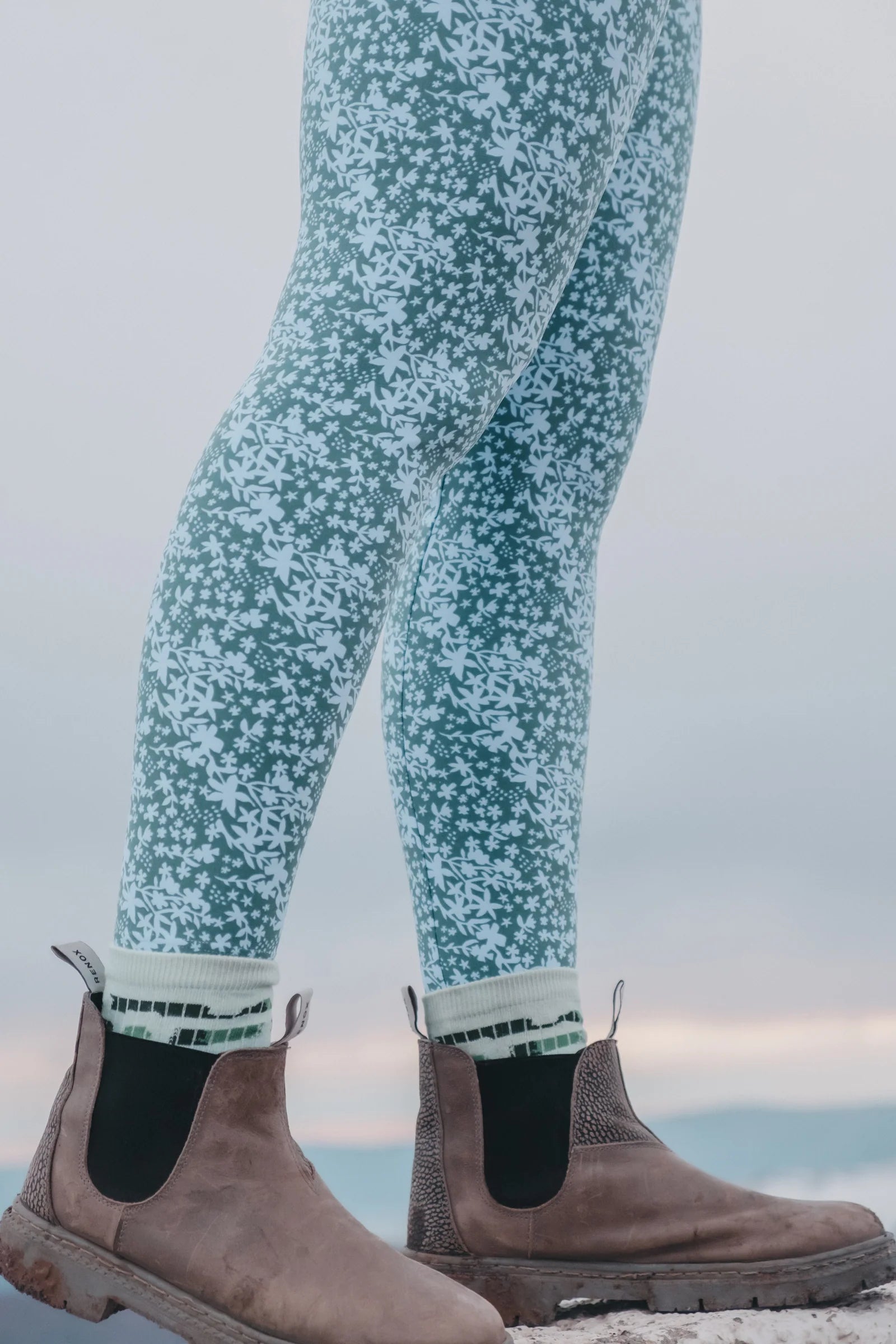 Karua print high-waisted legging sustainable
